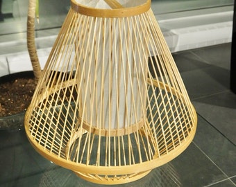 Bamboo Pendant Light, Lamp Wooden Pendant Weaving Bamboo Hanging Lampshade Retro Living Room Lighting