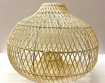 WHITE RATTAN LAMPSHADE - Handmade rattan lampshade, Wicker lamp, Rustic pendant light, chandelier, boho Pendant Light, Woven Lamp