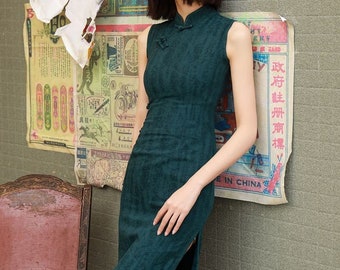 sleeveless cheongsam dress