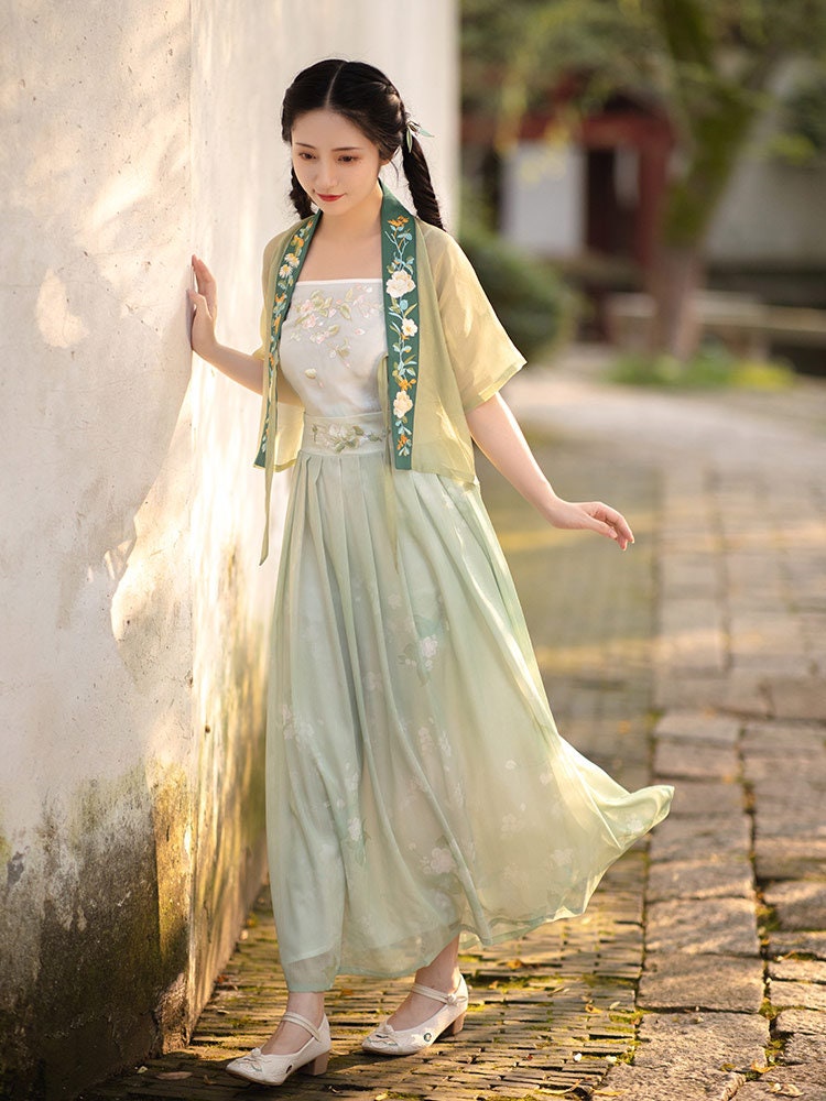 Tang Dynasty Modern Hanfu Beizi Top and Wrap Skirt - Summer Solstice 夏至 (Preorder)