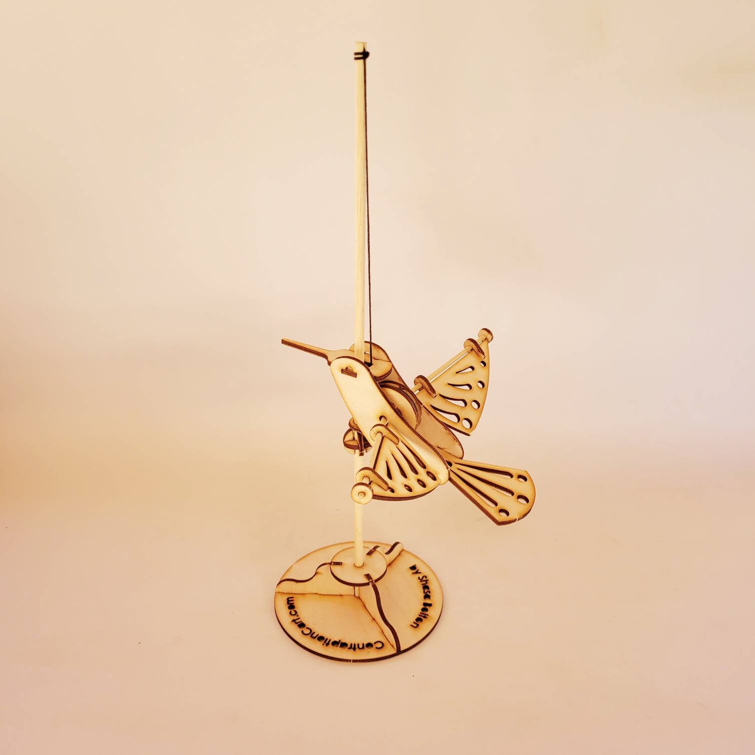 Hummingbird Pole Pet — image 4 of 7