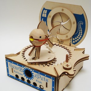 Goldfish Automata Kit - Wooden Mechanical Fish