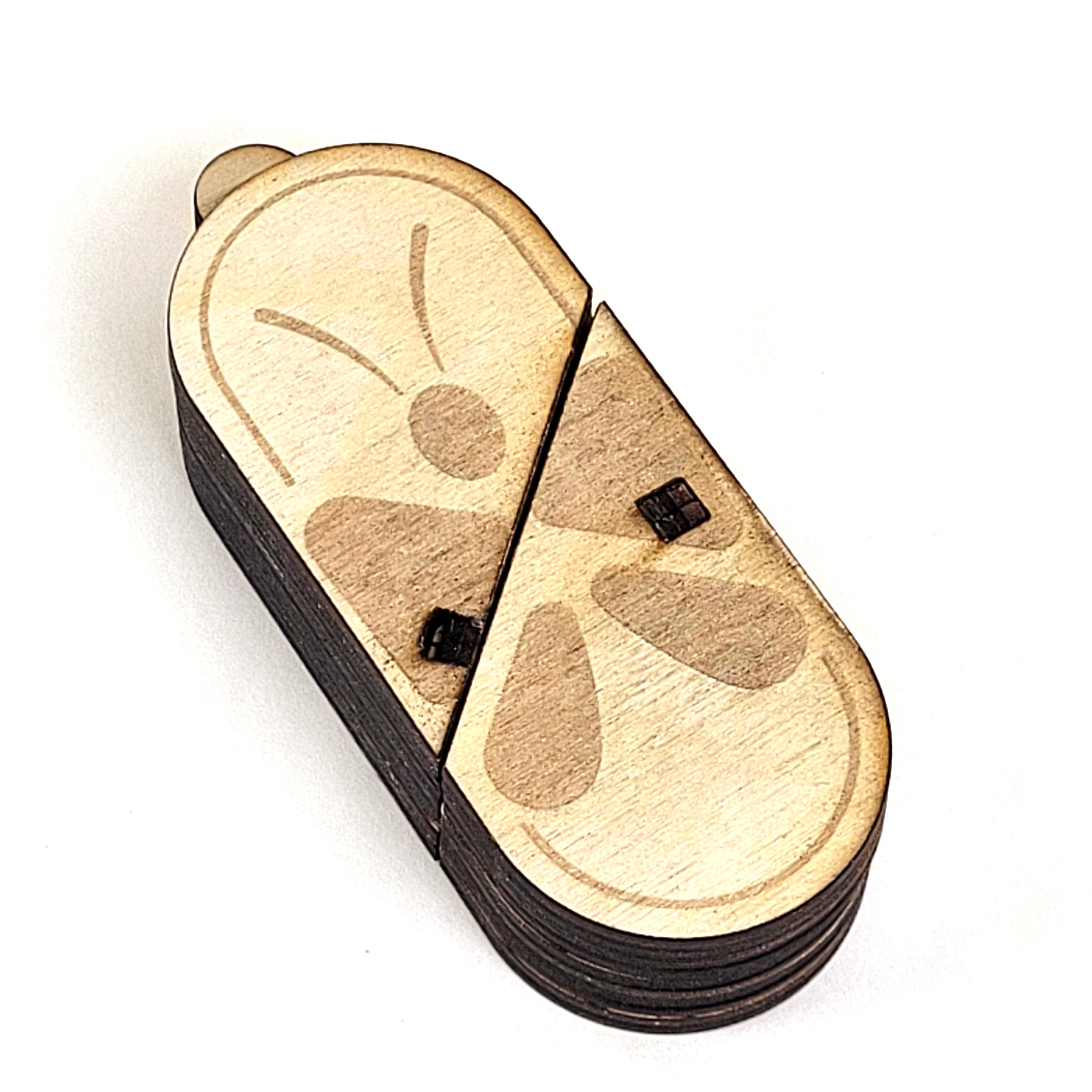 Illusionist Pendant Puzzle Box — image 3 of 7