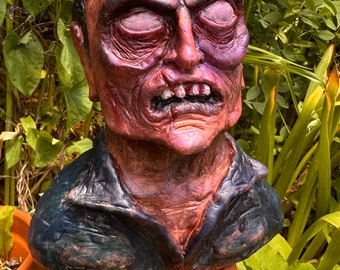 Horror Sculpture, Handmade Evil Dead 2 “Evil Ash” bust - Darkly Unique Home Decor Piece, Oddities Fan Gift