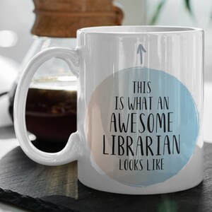 Bibliothekar Becher, Bibliothekar Geschenk, Geschenk für Bibliothekar, Bibliothekar Kaffeetasse, Bibliothekar Geburtstagsgeschenk, lustiges Bibliothekar Geschenk, Bibliothekar Tassen