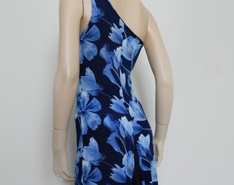 Robe fantaisie asymétrique à fleurs bleues