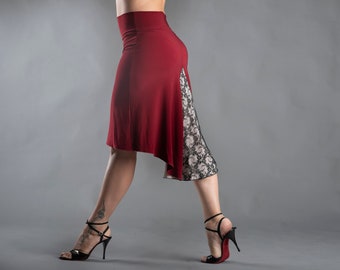 Skirt with black lace tail