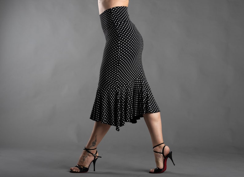 Polka dots tango skirt white, black and fucsia image 2