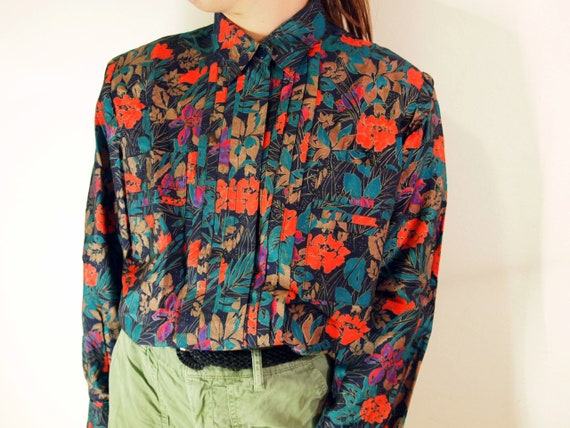 Vintage Floral Print Shirt / Vintage Floral Butto