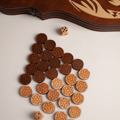 Backgammon / Carved shops backgammon / Handmade
