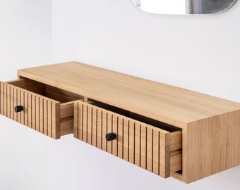 Floating Vanity Table with Two Fluted Drawers in Solid Oak – Makeup Vanity
