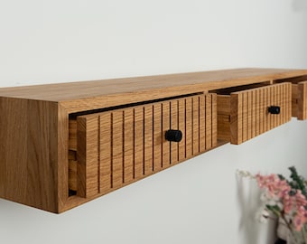 Floating Console Table with Three Fluted Drawers in Solid Oak – Entryway Use