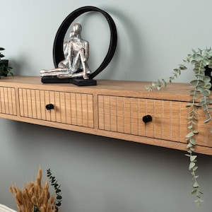 Floating Console Table with Three Fluted Drawers in Solid Oak – Entryway Use