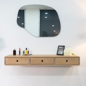 Floating Oak Makeup Table: Vanity Desk with 3 Drawers