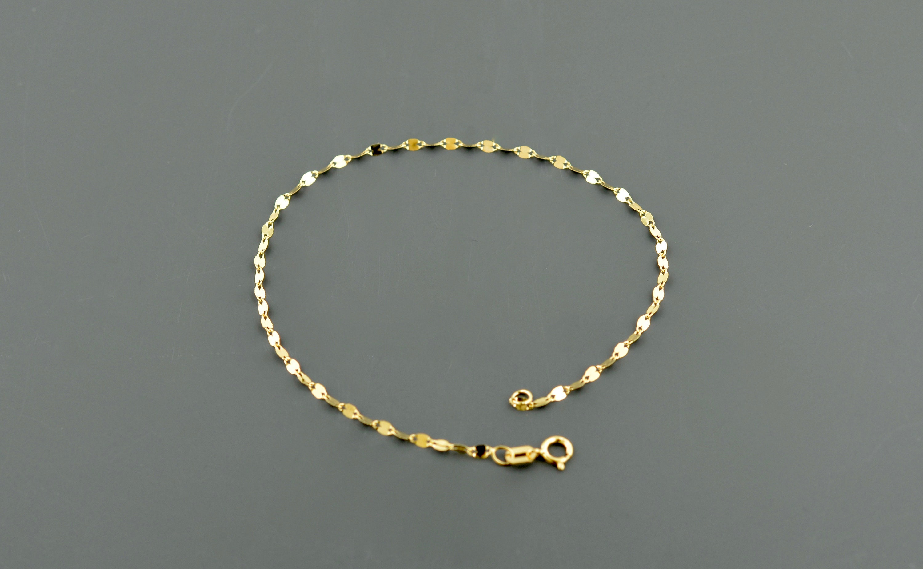 9ct Yellow Gold Marine Links Bracelet Lightweight 18cm/7" Womens Gift Boxed 