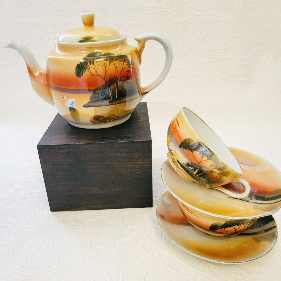 Vintage Hand Painted Japanese Teapot, 2 Teacup & Saucers Lusterware