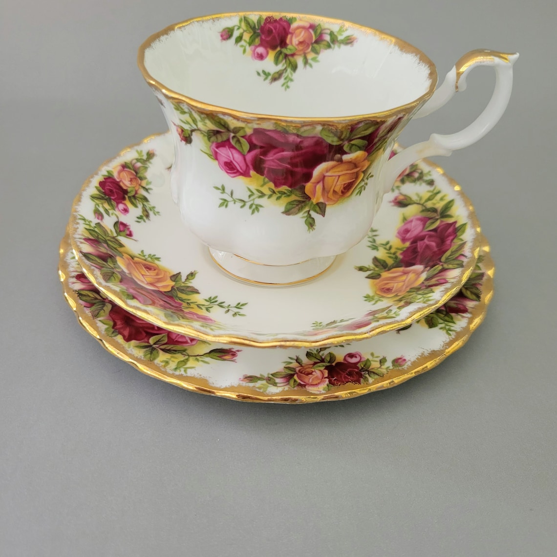 Royal Albert Old Country Roses China 5Piece Place Setting Etsy Royal Albert Old Country Roses China 5Piece Place Setting Etsy