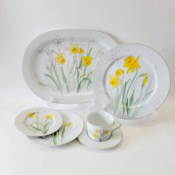 Block Spal Daffodil Dinnerware, 1983 Watercolors by Mary Lou Goertzen, Made in Portugal, Dinner Party, Garden Dishes, Wedding Shower Gift