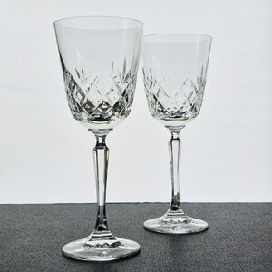 Vintage Schott-Zwiesel "Classic Clear" Crystal Wine Glass Set of 2, Cut Criss Cross & Fan, 6fl. oz., Germany c.1983-93 Bild 2