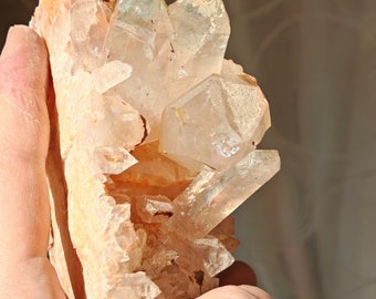 ピンクのヒマラヤ水晶クラスター - Etsy 日本
