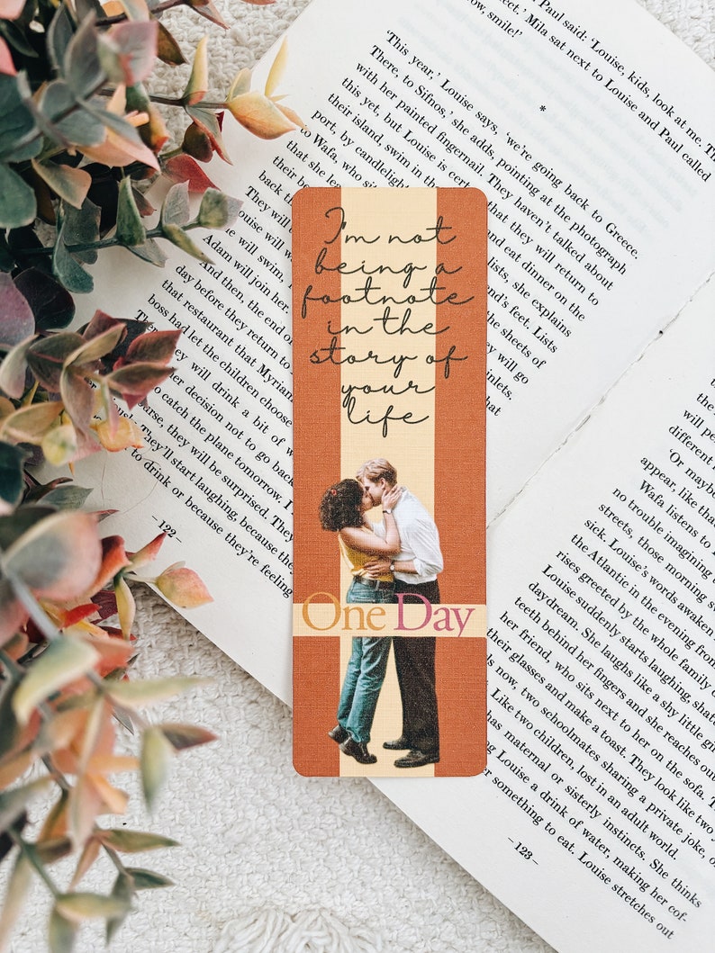 One Day Romance Linen Bookmark Footnote in your Life Story Bookmark Cute Romance Bookmark Reading Bookmark Romance Era Bookmark zdjęcie 1
