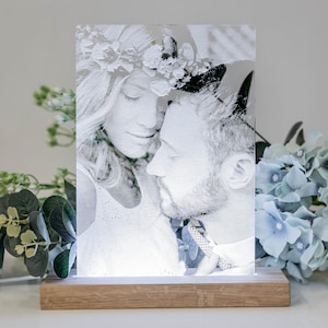 Personalised Photo Etched Illuminated Display | Wedding Photo Display | LED Photo Lamp | Etched Photograph Display