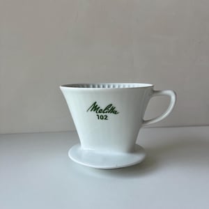 Vintage Melitta Pour Over Kaffeefilter 102 - Weißer Porzellan MCM Filter