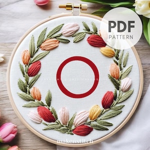 Patrón de bordado a mano con la letra O personalizada, descarga digital en PDF, corona de tulipanes, monograma floral, regalo para el Día de la Madre hecho a mano