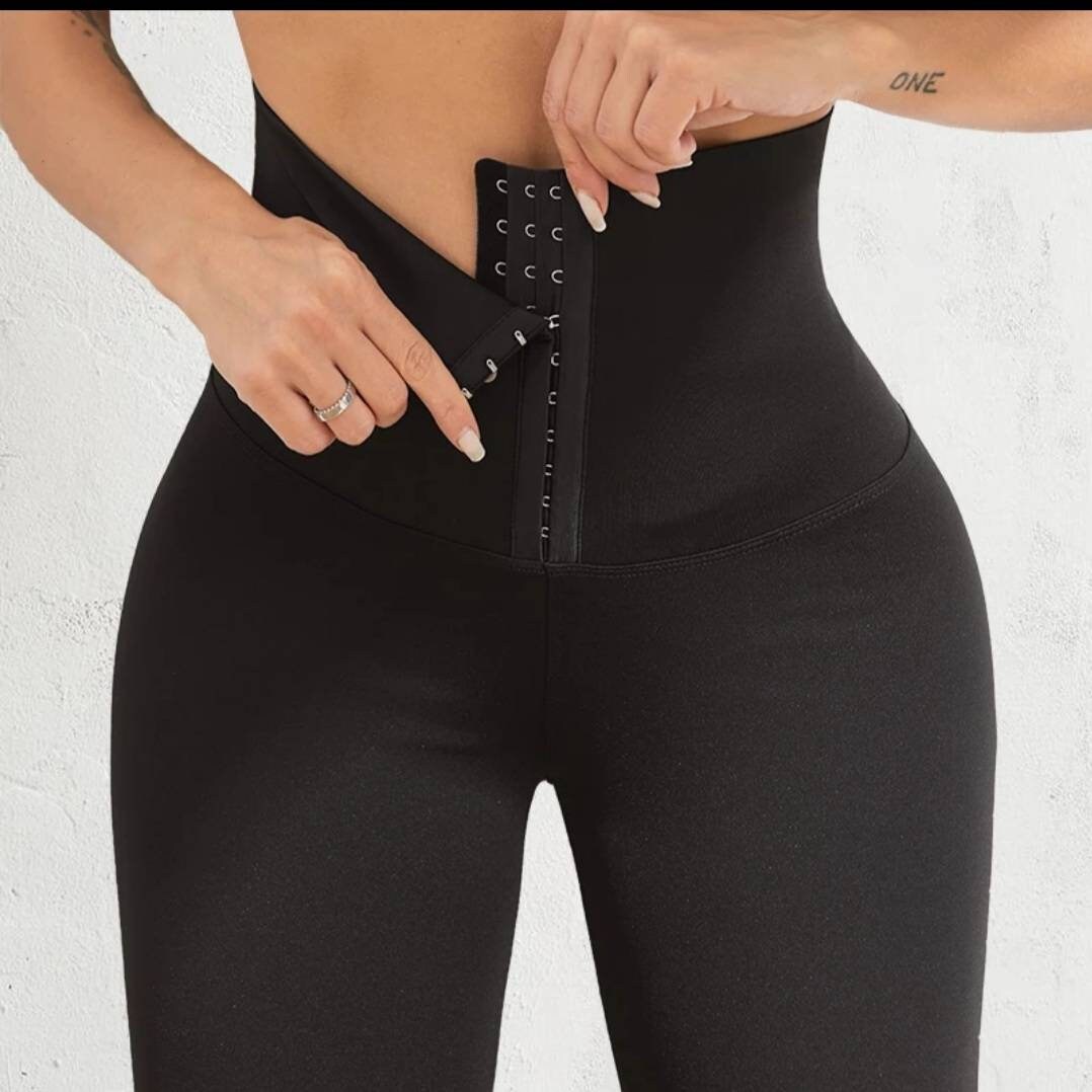 Thick thighs store yoga pants