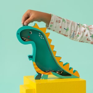 Dinosaur Name Piggy Bank, Dino Nursery, Dinosaur First Birthday Gift, Dinosaur Nursery Decor, Dinosaur Birthday Decorations, Baby Boy Decor