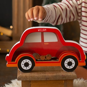 Alcancía de coche personalizada, caja de dinero con nombre personalizado del coche, coche de madera personalizado, alcancía Montessori, regalo de Navidad para niños, regalo para niños pequeños imagen 1