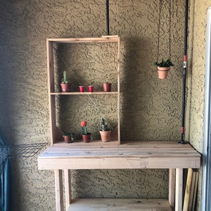 Small Planting Table