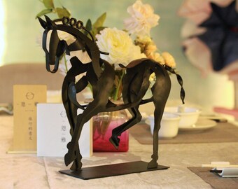 Handmade Metal Horse Sculpture: Rustic Home Decor, Pet Lover Gift Black