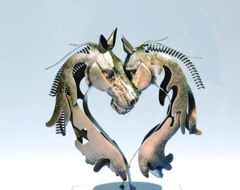 Hand-Painted Metal Double Horse Head Sculpture: Rustic Tabletop Decor H21*L23*W10 CM