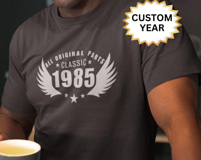 1985 Birthday T-Shirt For Men - "Gettin' Old Pissy & Cranky" 40th Birthday Gift Idea