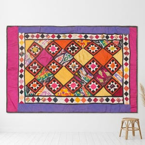 Vintage patchwork Suzani-textiel, zijden katoenen boho-muurhanger