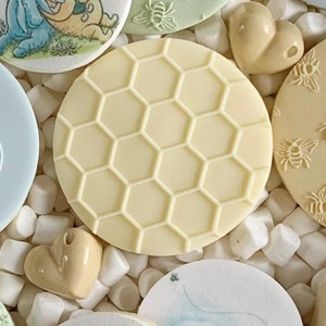 Honey Comb Fondant Cookie Embosser | Bee Pattern | Cookie Decorating Biscuit Design