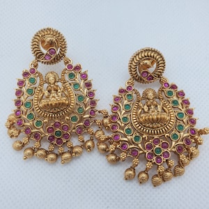 Matt Gold Laxmi Kemp Stone Earrings
