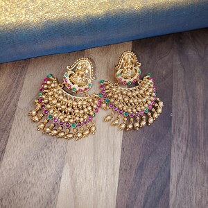 Guttapusalu Red Green Kemp Stone Earrings with Gold Pearls