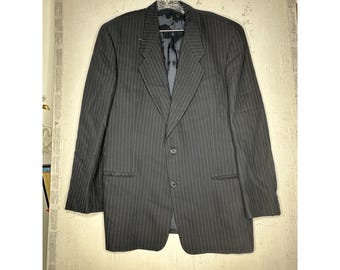 Vintage 90s GIORGIO ARMANI Le Collezioni Gray Herringbone Stripe
