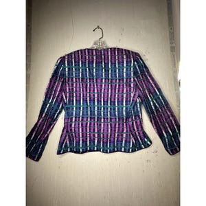Bluzka vintage Adrianna Papell w paski, wielokolorowa, z jedwabiu, zapinana na guziki, rozmiar: 10 zdjęcie 9