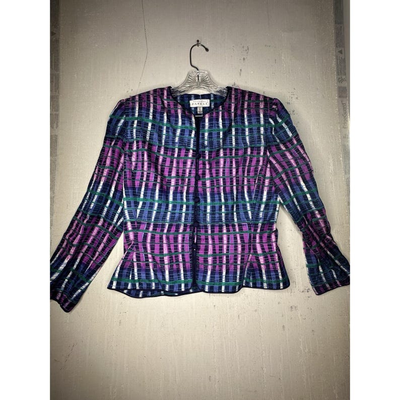 Bluzka vintage Adrianna Papell w paski, wielokolorowa, z jedwabiu, zapinana na guziki, rozmiar: 10 zdjęcie 1