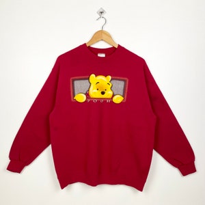 90s Winnie The Pooh Crewneck Sweatshirt Print Logo Red Color Men’s L