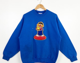 90s Distressed Sesame Street ‘Ernie’ Crewneck Sweatshirt Embroidery Logo Blue Color Men’s Fit L
