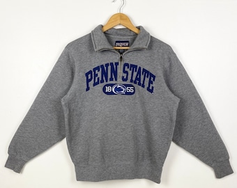 Vintage NCAA Pennsylvania State University ‘Nittany Lions’ Sweatshirt Patch Logo Grey Color Men’s S