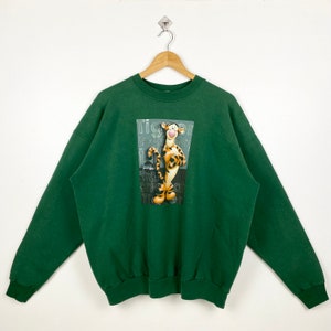 90s Disney Winnie The Pooh ‘Tigger’ Crewneck Sweatshirt Print Logo Green Color Men’s XL
