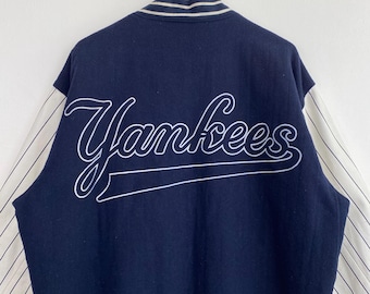 NEW YORK YANKEES REVERSIVLE クラシックジャケット NEW YORK YANKEES REVERSIVLE クラシックジャケット JH Design