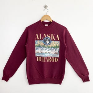 90s Alaska Crewneck Sweatshirt Print Logo Red Color Men’s Fit to S