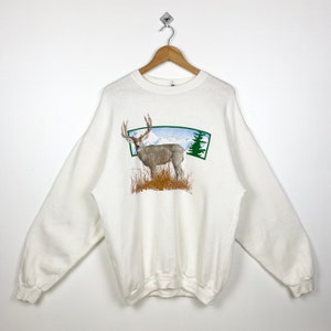 90s Art White-Tailed Deer Crewneck Sweatshirt White Color Men’s XL