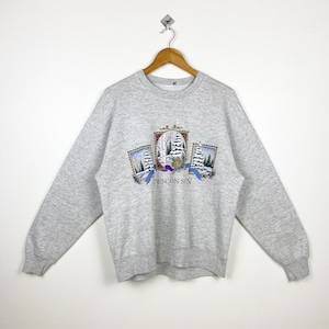 90s Wisconsin Crewneck Sweatshirt Print Logo Grey Color Men’s M